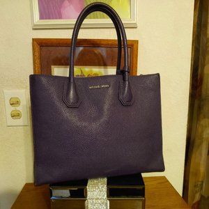 Michael KorsMercer Large Saffiano Leather Tote Bag